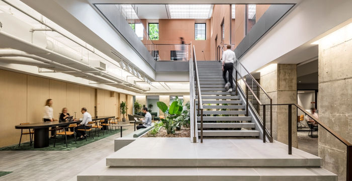 780 3rd Ave, New York - Image 3