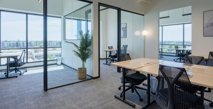 25 S Arizona Place, Chandler - Image 2