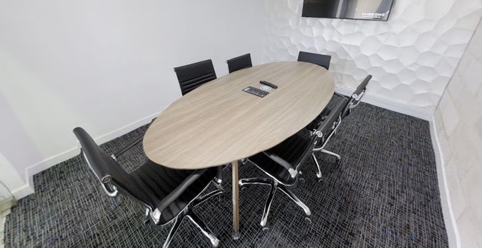 9 The Straight Avenue, Pine Slopes - Image 5