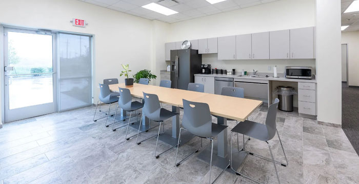 2880 Broadway Bend Dr, Pearland - Image 3