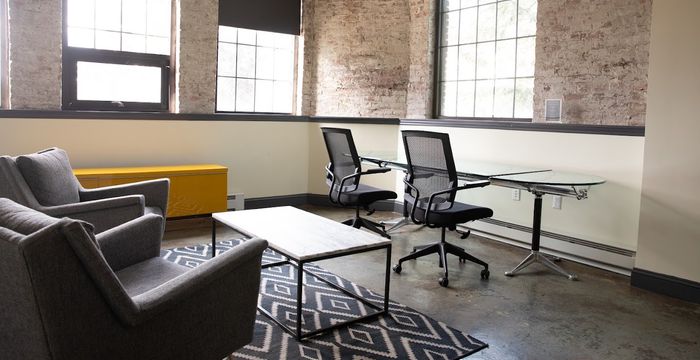 8 North Front Street, Kingston - Image 2