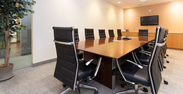 5200 Meadows Road, Lake Oswego - Image 3