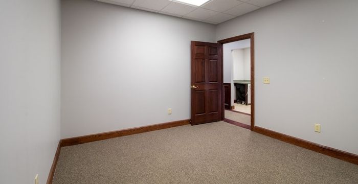 95-105 Canal Landing Blvd, Rochester - Image 4