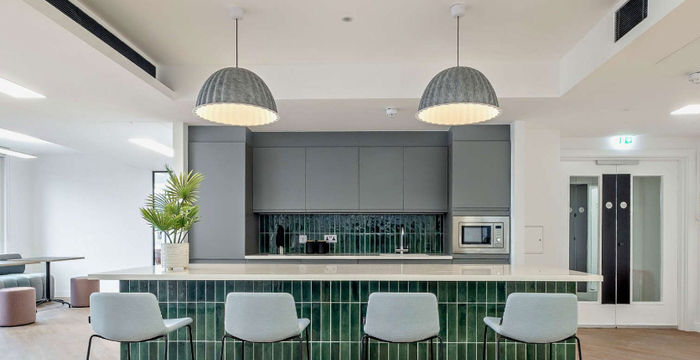 10-15 Queen St, London - Image 2