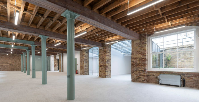2 Pear Tree Court, London - Image 5