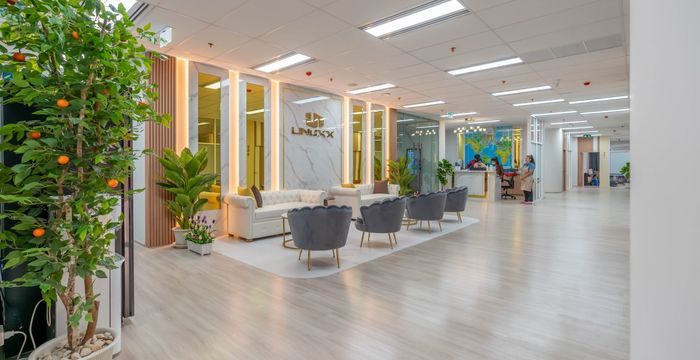 Vanissa Building 25 Floor Chit Lom, Pathum Wan - Image 4