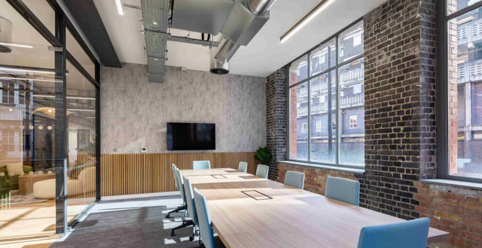 80 Middlesex St, London - Image 2