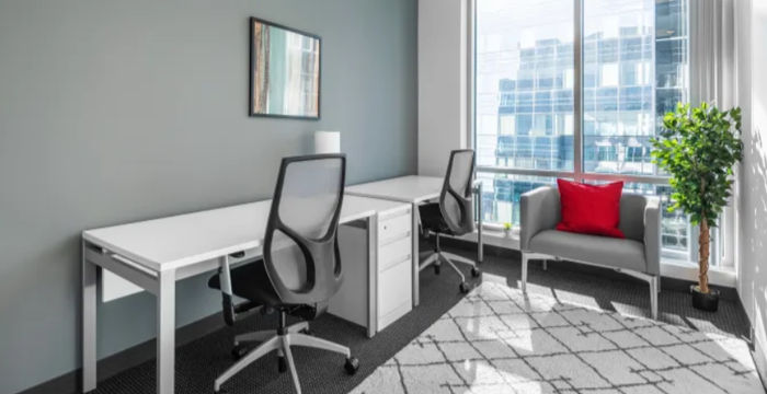 128 S Tryon, Charlotte - Image 4