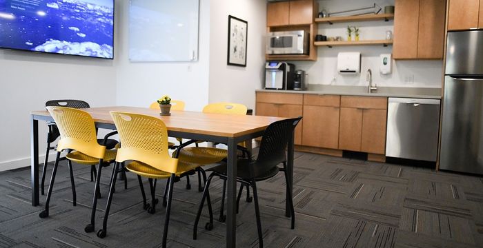 19 Hampton Rd, Exeter - Image 2