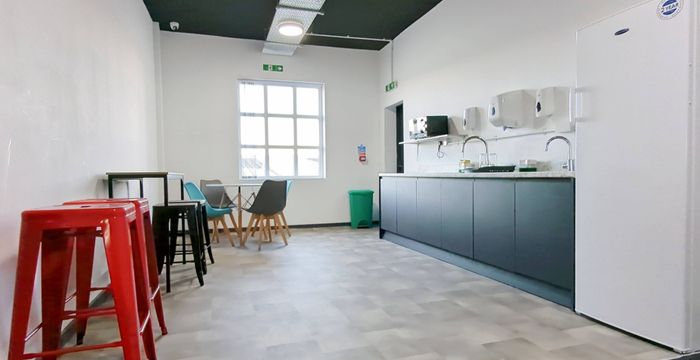 225 Denby Dale Road, West Yorkshire - Image 4