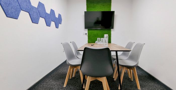 225 Denby Dale Road, West Yorkshire - Image 2