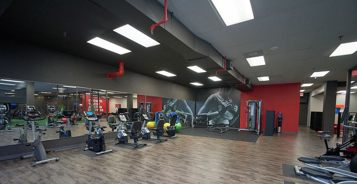 8585 Stemmons Freeway, Dallas - Image 5