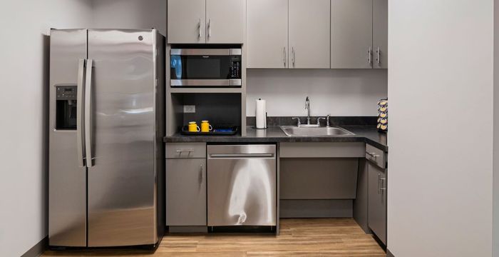 4201-4225 Wingren Dr, Irving - Image 3