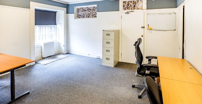 9 Newton Place, Glasgow City - Image 3