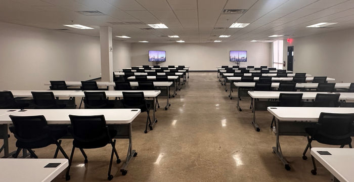 152 Continental Ave, Dallas - Image 3