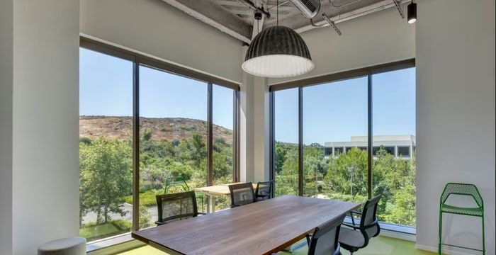 5141 - 5301 California, Irvine - Image 2