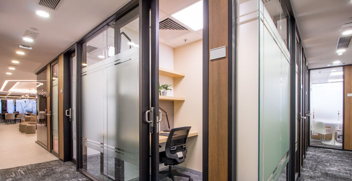 111 Connaught Road Central, Sheung Wan - Image 4