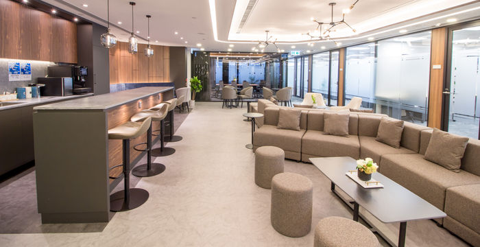 111 Connaught Road Central, Sheung Wan - Image 4