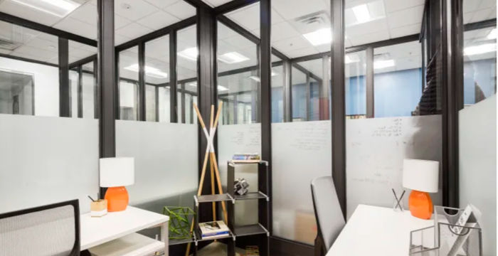 30 Powerhouse St, Toronto - Image 2