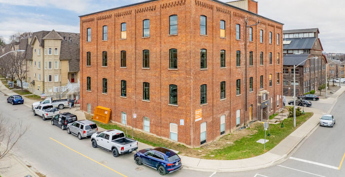 30 Powerhouse St, Toronto - Image 4