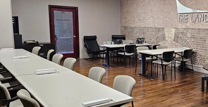 2920 Lee Street, Greenville - Image 4