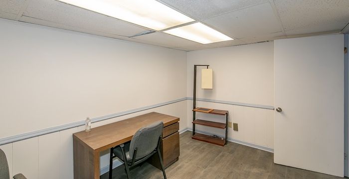 124 S Main St, Jonesboro - Image 4