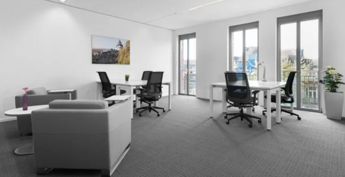 602 S Main St, Gainesville - Image 4