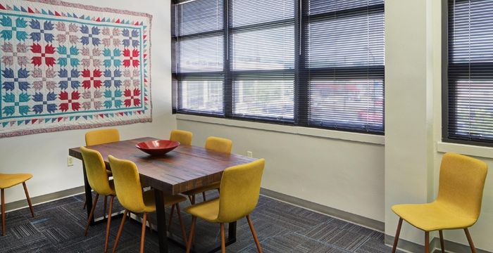 714 W Walnut Street, Johnson City - Image 2