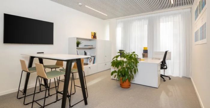 Shari Al Jarabah, Tripoli - Image 2