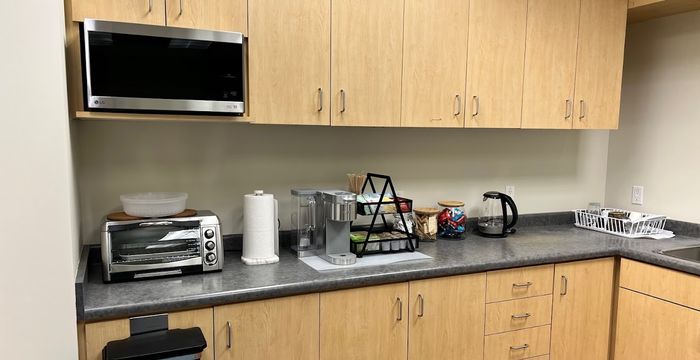 3999 Henning Drive, Burnaby - Image 2