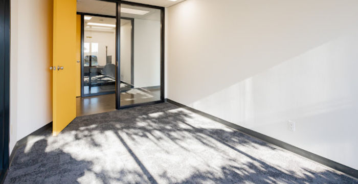 4221 23b St Ne, Calgary - Image 3