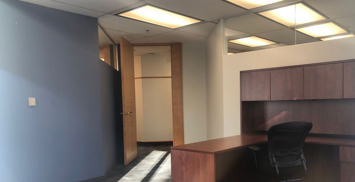 555 4 Ave Sw, Calgary - Image 3