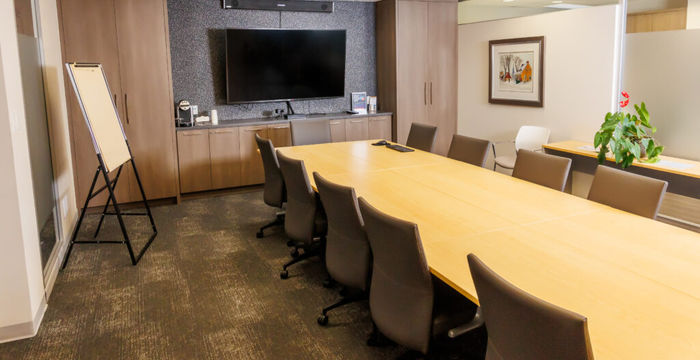 1925 18 Ave Ne, Calgary - Image 4