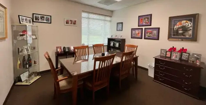 16501 Northcross Dr, Huntersville - Image 3