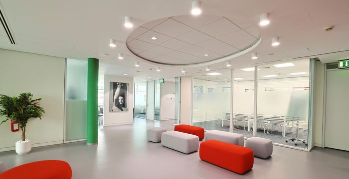 Convention Tower, Sheikh Zayed Road, Dubai - Image 2