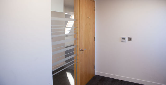 99 Kings Road Chelsea, London - Image 4