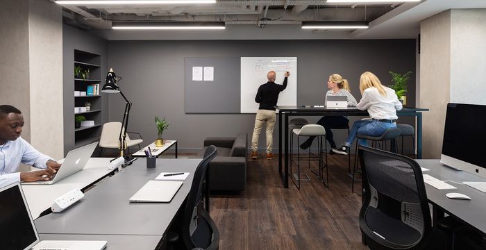 123 Victoria St, London - Image 2