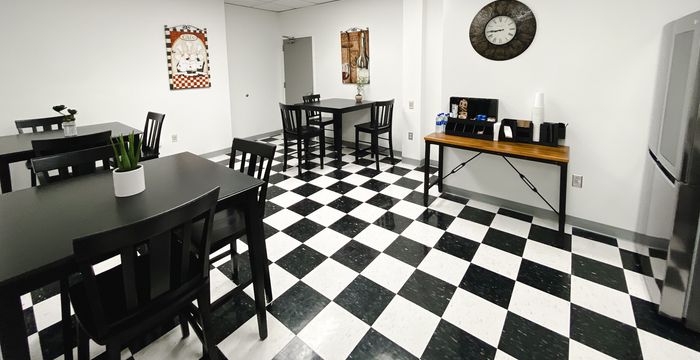 2807 N Parham Rd, Richmond - Image 3