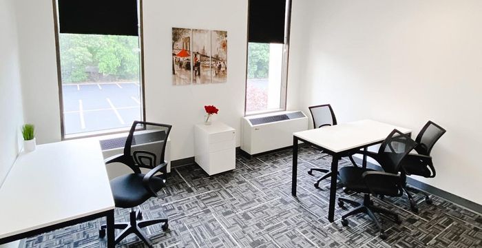 611 N Courthouse Rd, Richmond - Image 2