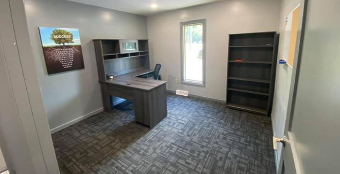 1337 Hardy Rd, Vinton - Image 2