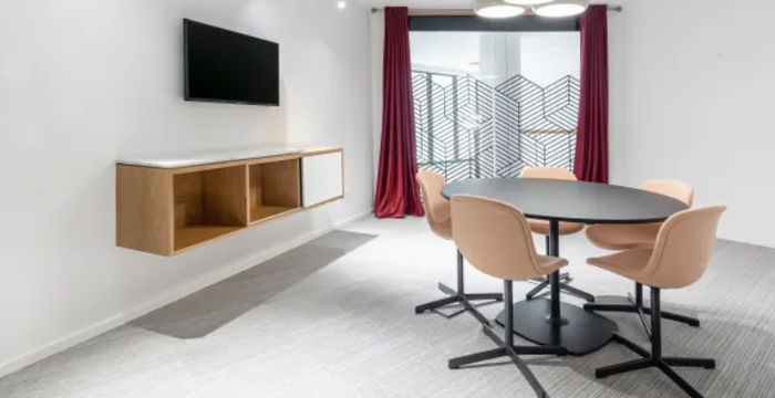 1870 W Winchester Rd, Libertyville - Image 4