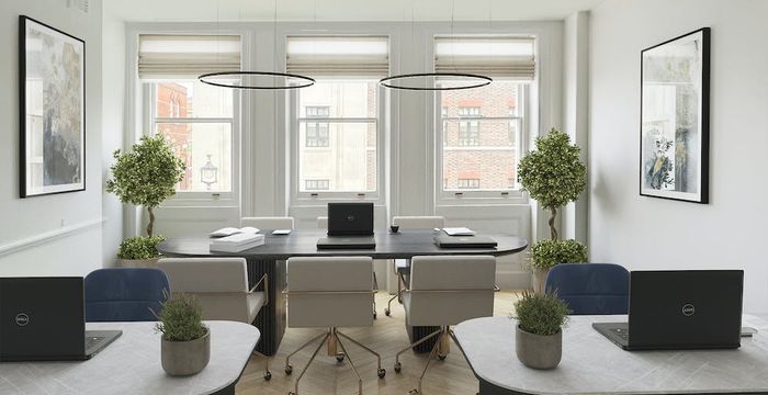 36 Long Acre, Covent Garden - Image 4