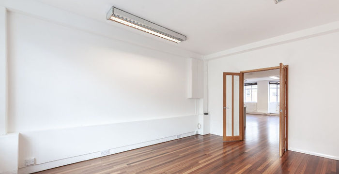 63-64 Margaret St, London - Image 4