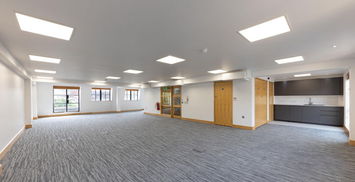 25 W Tenter St, London - Image 2