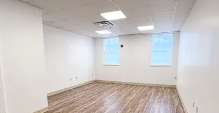 91 Camden St, Rockland - Image 2