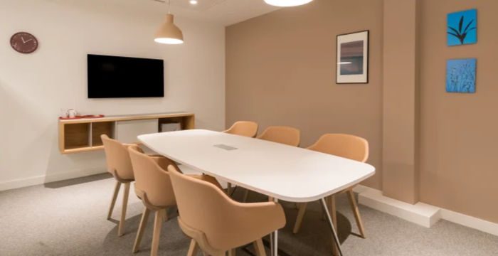 2 Avenida Emilio Lemos, Sevilla - Image 3