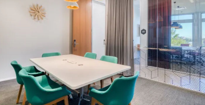 35 Parkwood Drive, Hopkinton - Image 2