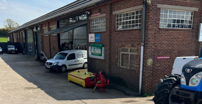 Harrogate Road, Pool In Wharfedale - Image 5