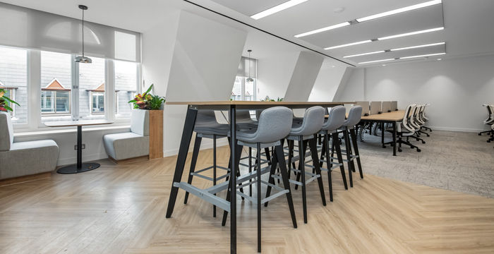 25 Bury Street 25 Bury Street, London - Image 2