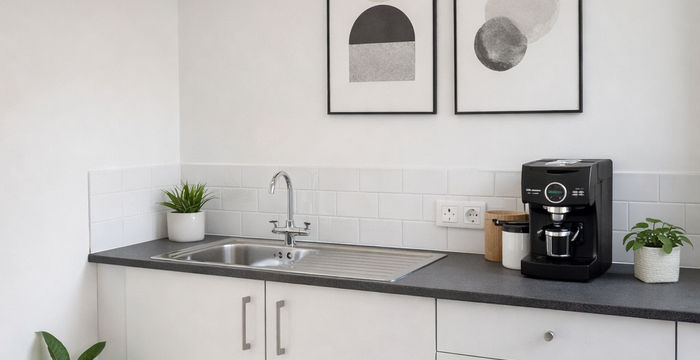 Curzon Street, Burton Upon Trent - Image 5